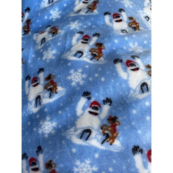 Rudolph The Red Nose Reindeer Bumble Pillow Dog Pet Bed Christmas 26X39” NEW - Picture 3 of 16